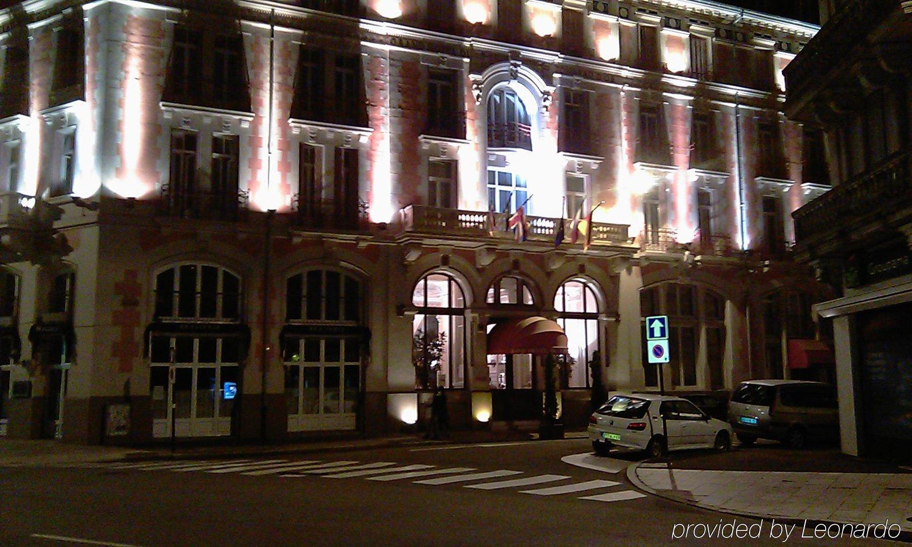 Grand Hotel Du Tonneau D'Or แบลฟอร์ ภายนอก รูปภาพ