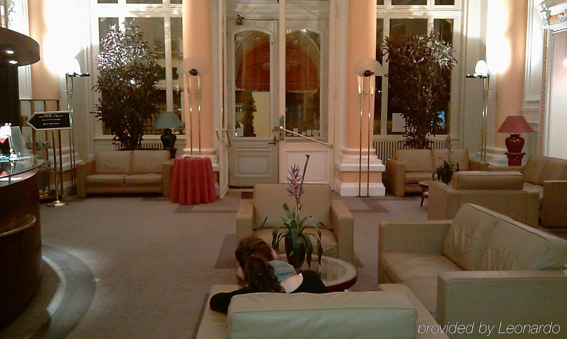 Grand Hotel Du Tonneau D'Or แบลฟอร์ ภายใน รูปภาพ
